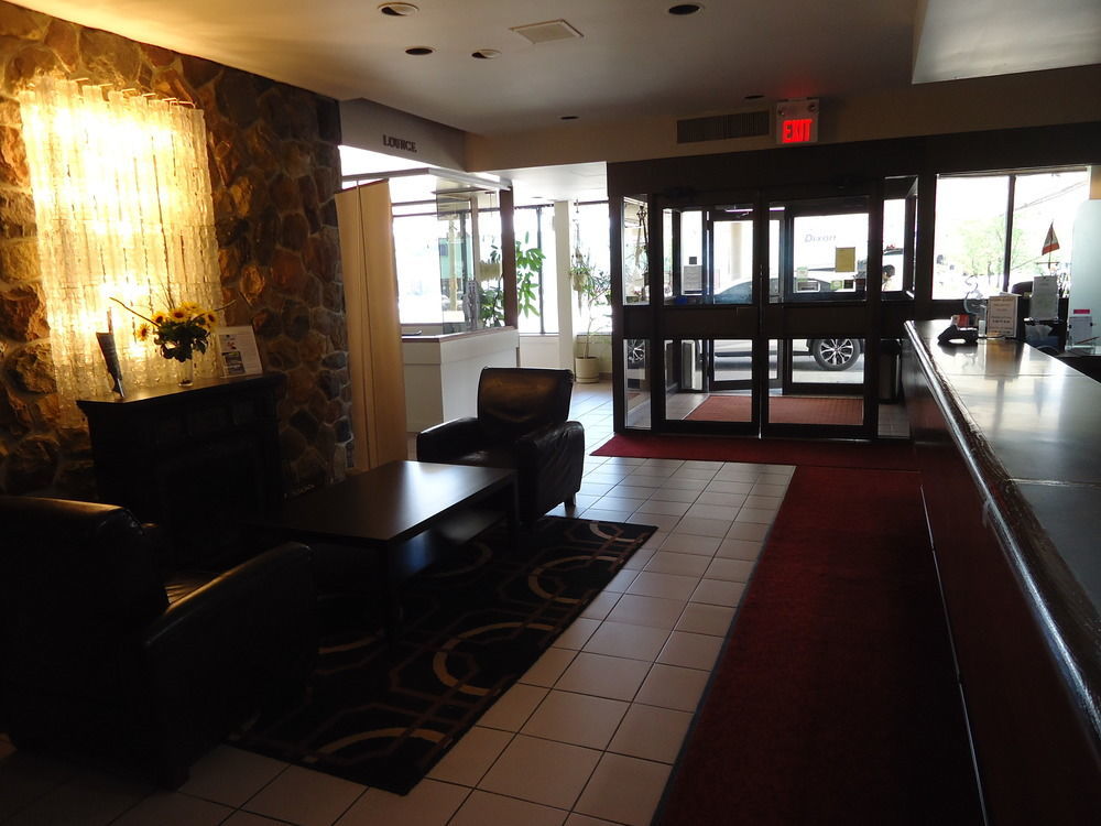 Econo Lodge Sudbury Exterior foto